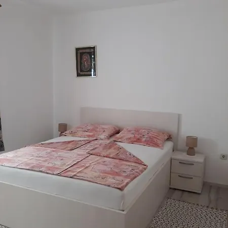 125 * Μούρτερ