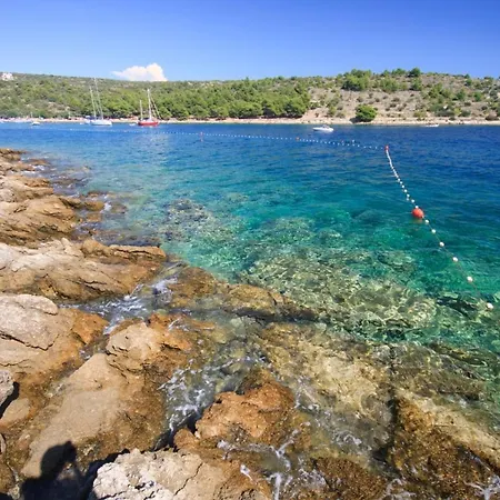 125 Διαμέρισμα *